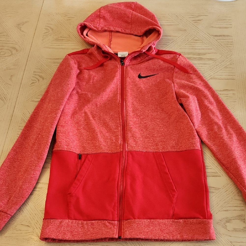 Nike Therma Fit Women's Red Hoodie Size Small